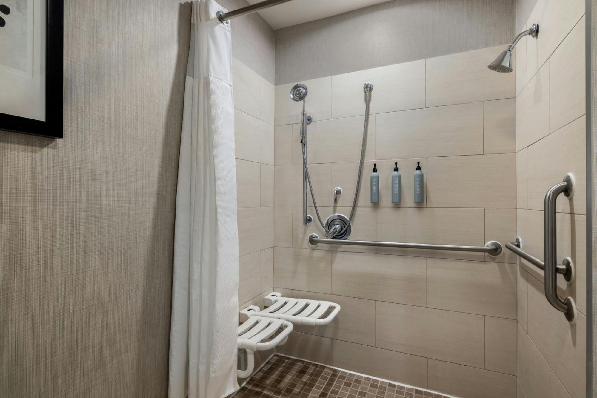 Residence Inn By Marriott Richmond Chester Woodvale Exteriér fotografie