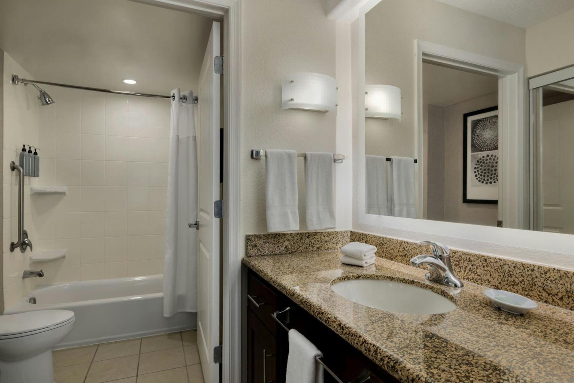 Residence Inn By Marriott Richmond Chester Woodvale Exteriér fotografie